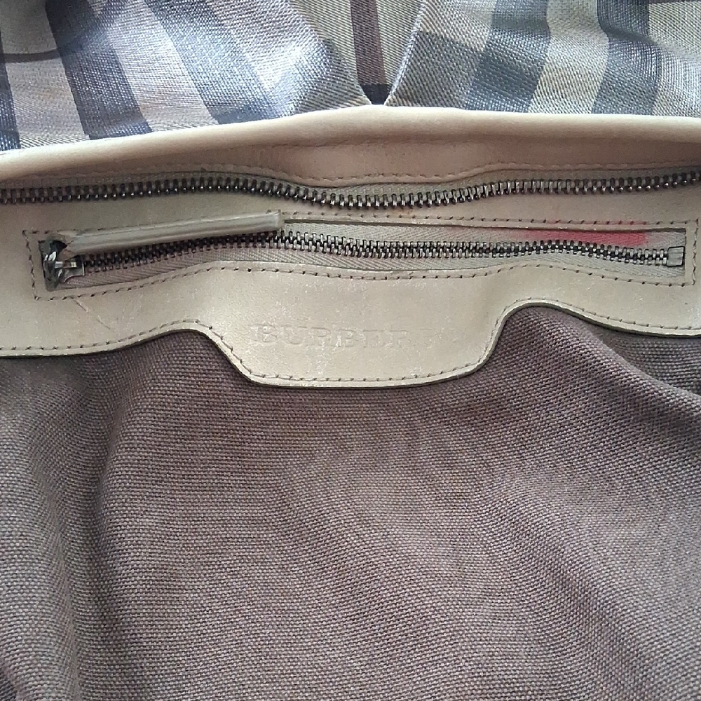Burberry Tan Plaid Women's Crossbody Bag - Picture 7 of 9